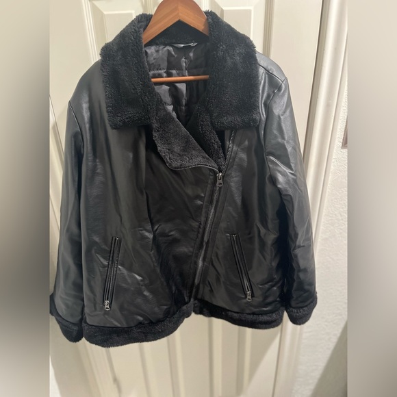 Verra Wang Black Faux Shearling Jacket XXL- New W/O Tags- Still in Store! - Picture 3 of 8